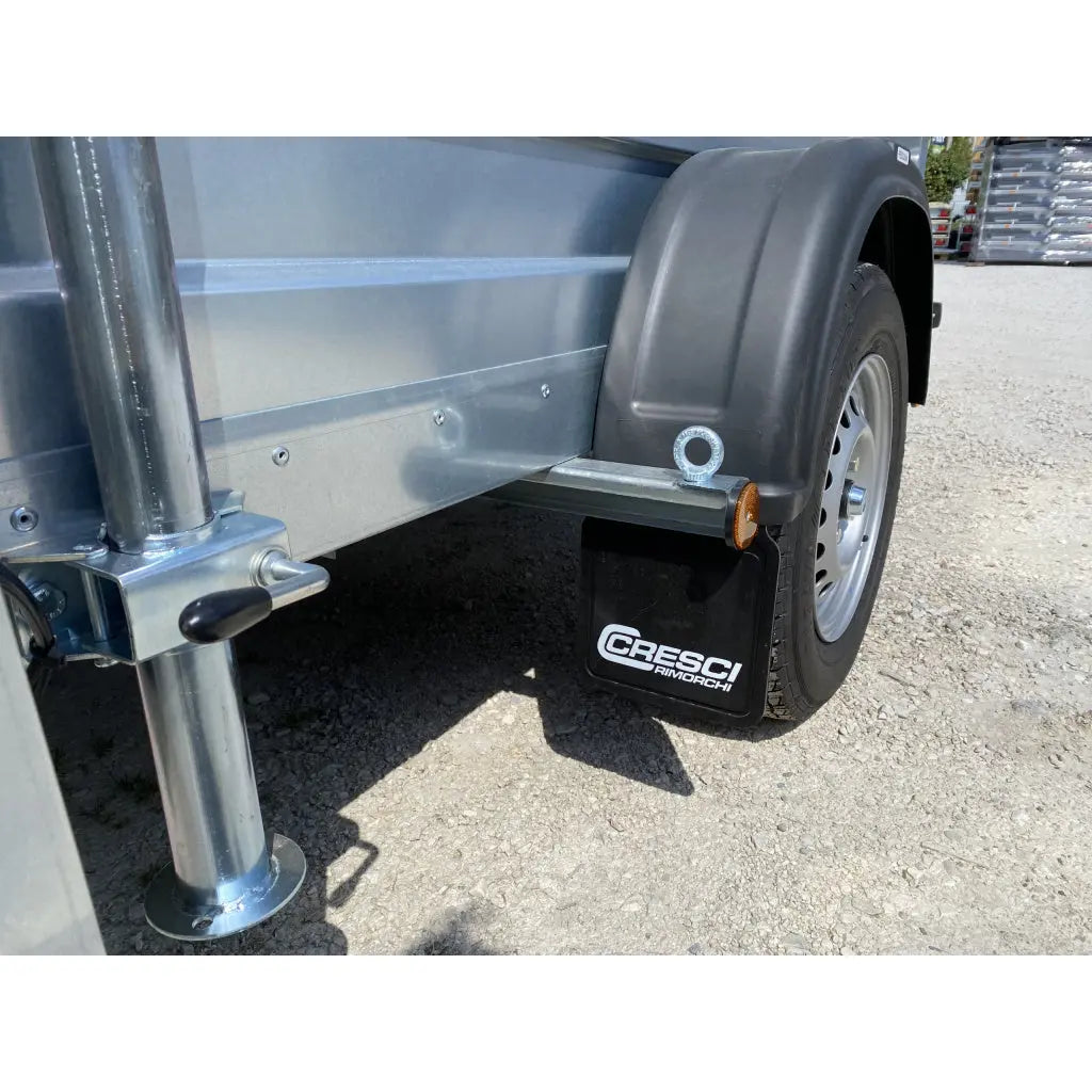 O reboque Cresci Fourgon PT6F com travagem – Capacidade de 750 kg