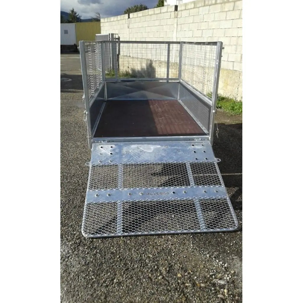 Reboque Bateson Basculante 2 Eixos Peso 750 kg